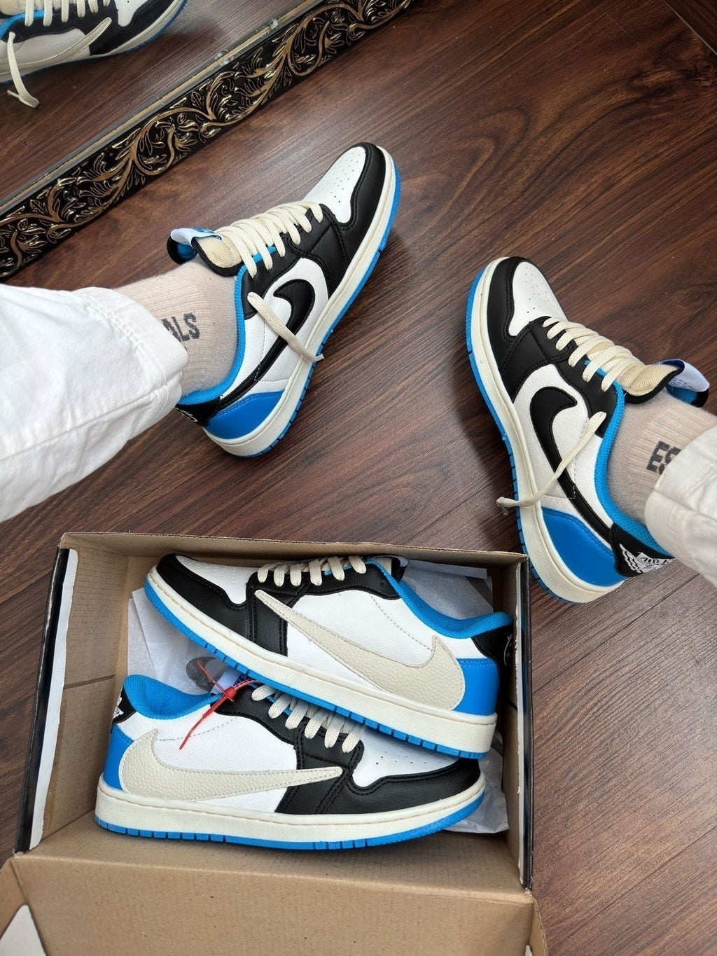 Tênis Nike Jordan Low Travis Scott Blue