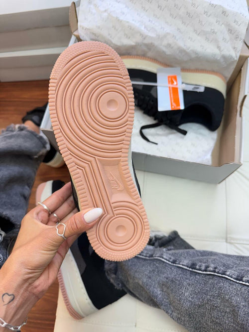 Tênis Nike Air Force Camurça Linho Luxo