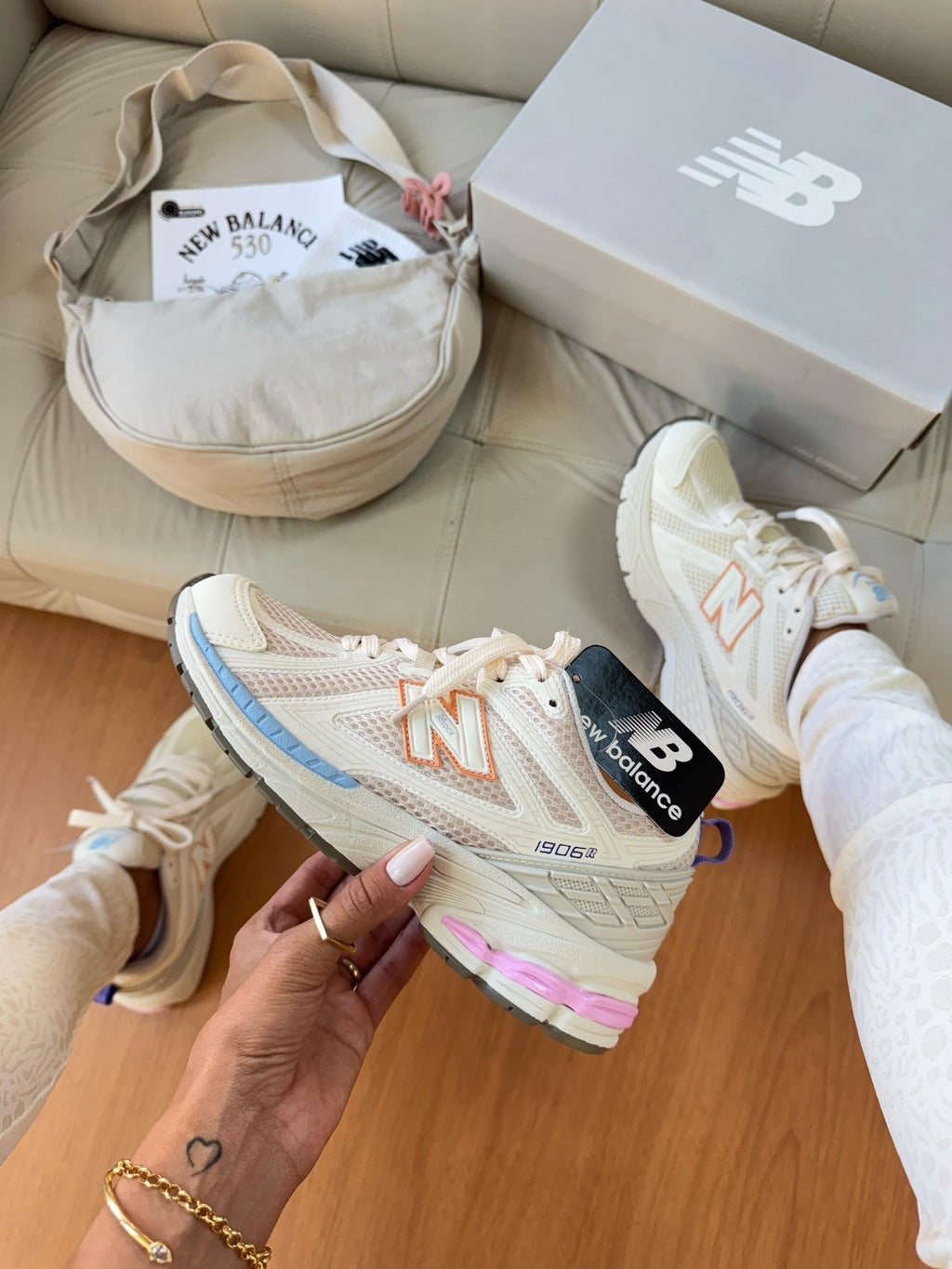 Tênis New Balance 1906 Off White Colos