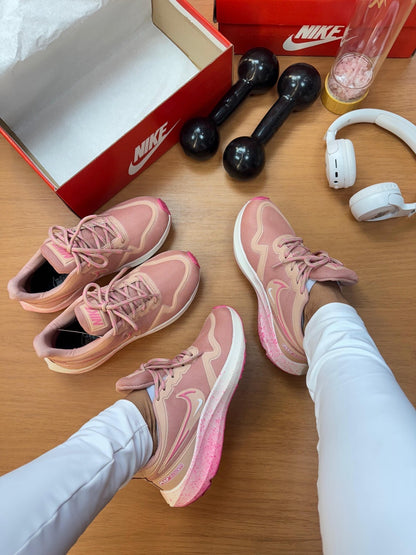 Tênis Nike Zoom React NK 47 Prime