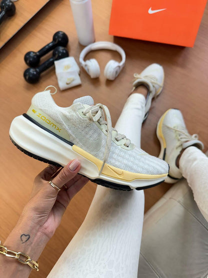Tênis Nike Zoom X Invicible Run 3 - Colors