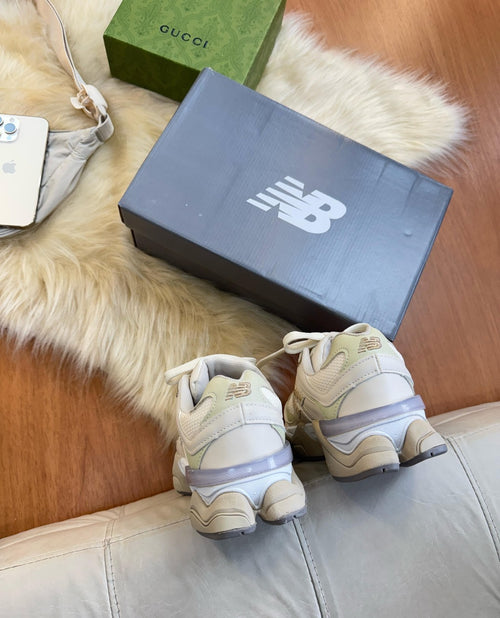 Tênis New Balance 9060 Bege Couro 100% Legítimo
