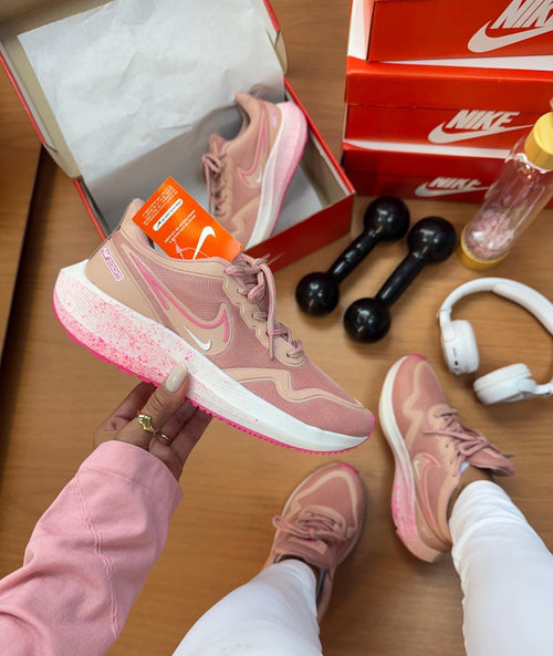 Tênis Nike Zoom React NK 47 Prime