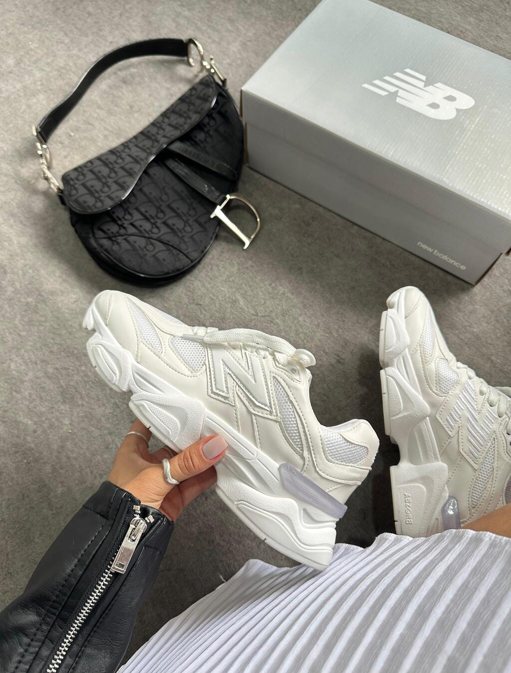 Tênis New Balance 9060 Branco Couro 100% Legítimo