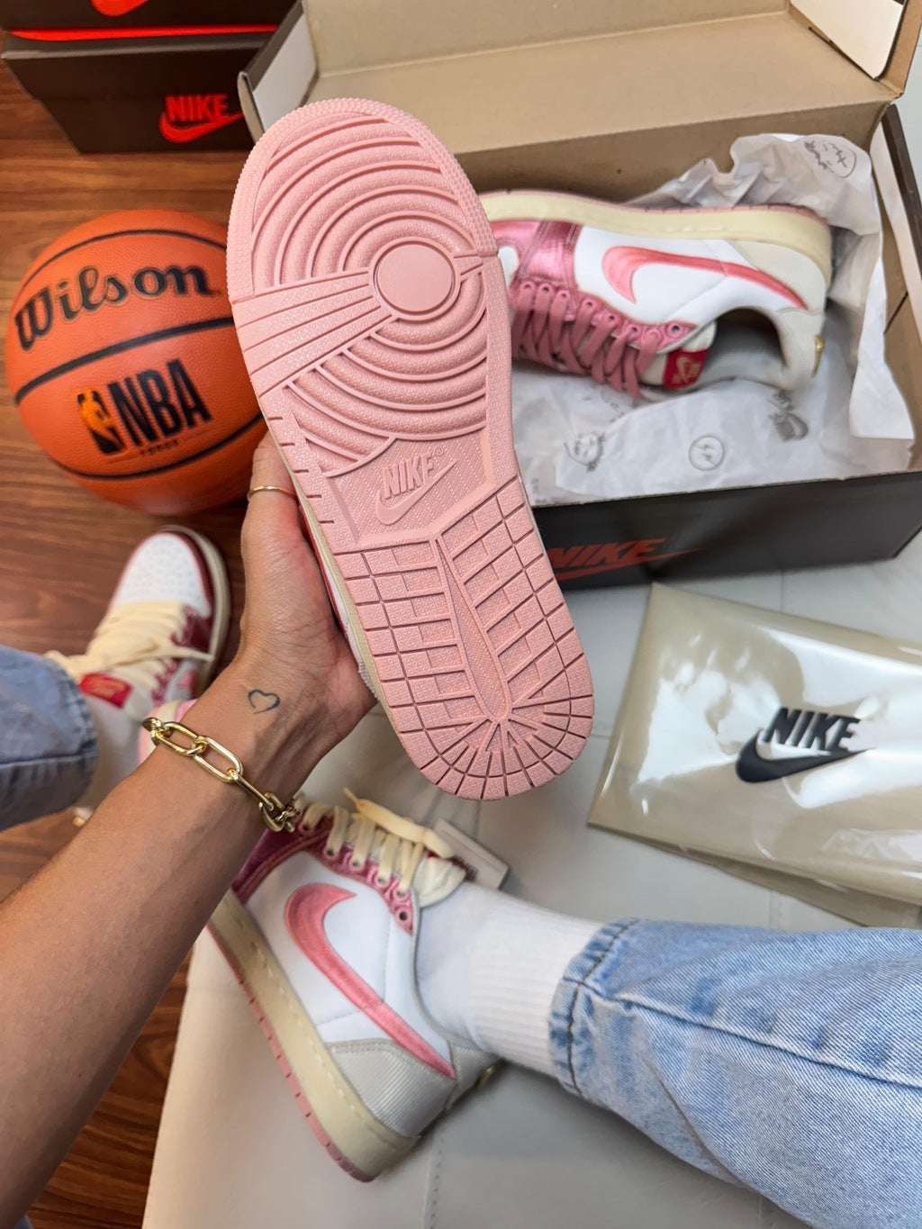 Tênis Nike Jordan Low X Travis Scott Prime