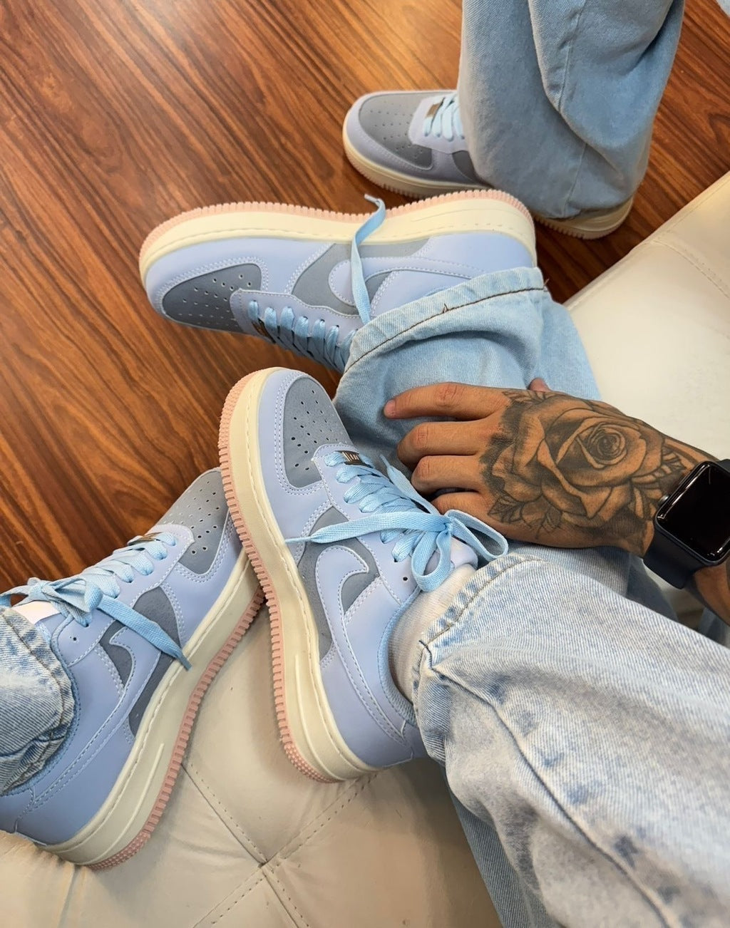 Tênis Nike Air Force Azul e Rosa Bebe Premium