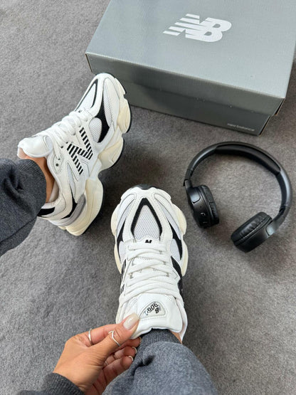 Tênis New Balance 9060 Branco e Preto Couro 100% Legítimo