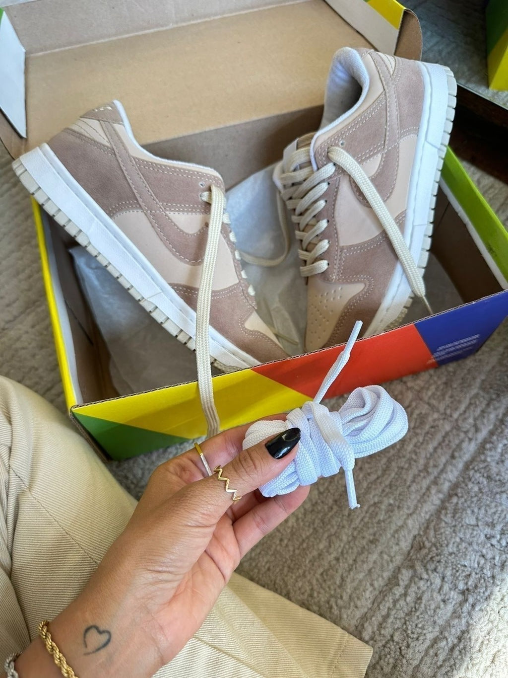 Tênis Nike Dunk Low Rose Camurça