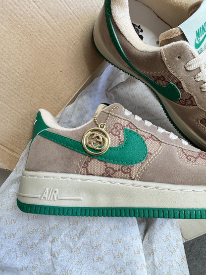 Tênis Nike Air Force Gucci Premium