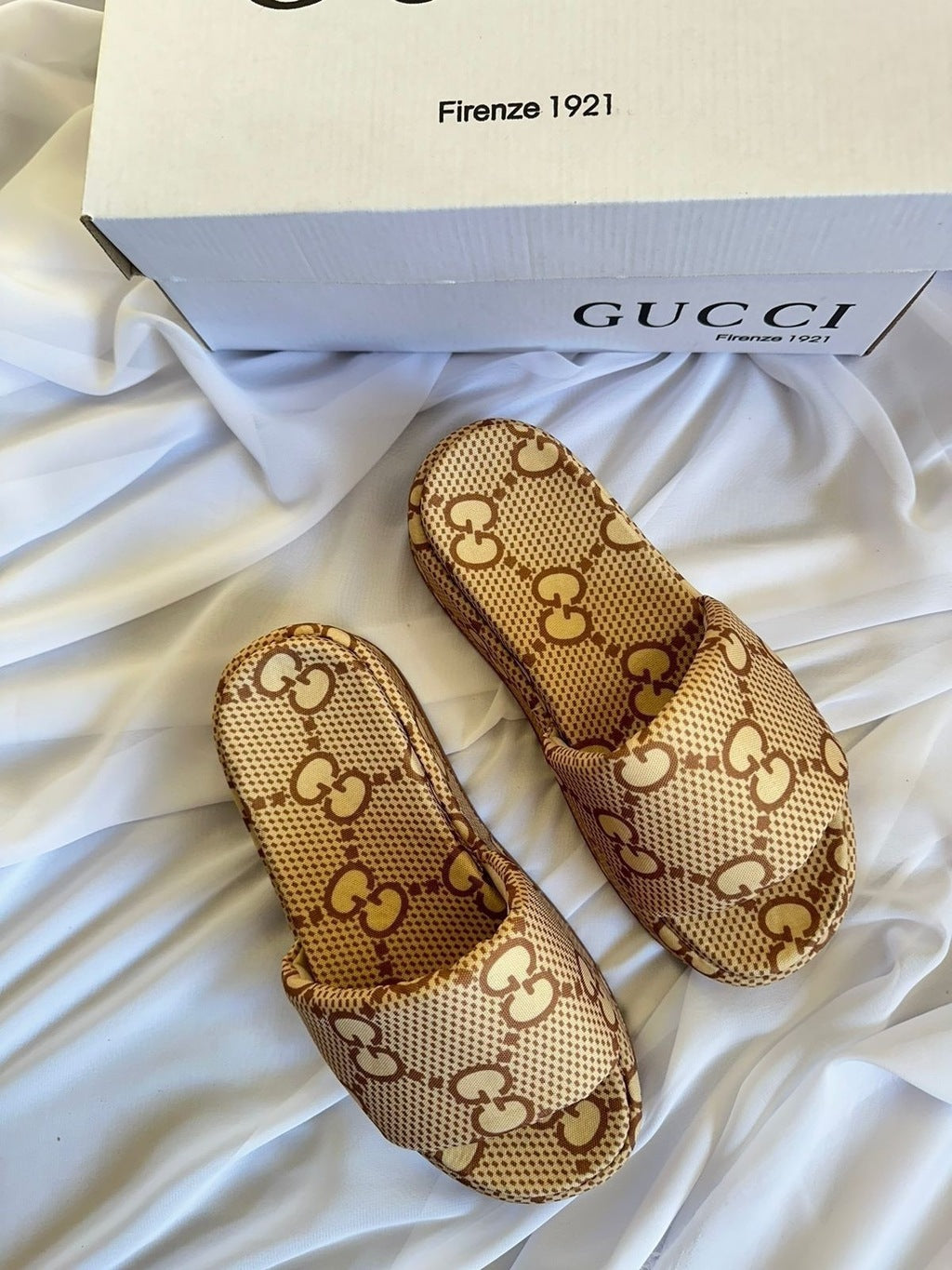 Slide Gucci Plataforma Confort - Luxo