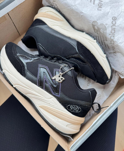 Tênis New Balance 990 Vintage Prime