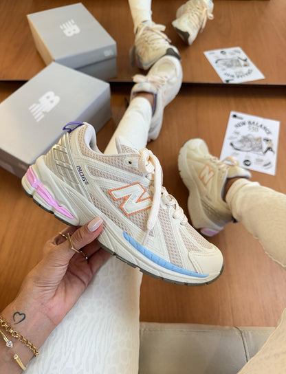 Tênis New Balance 1906 Off White Colos