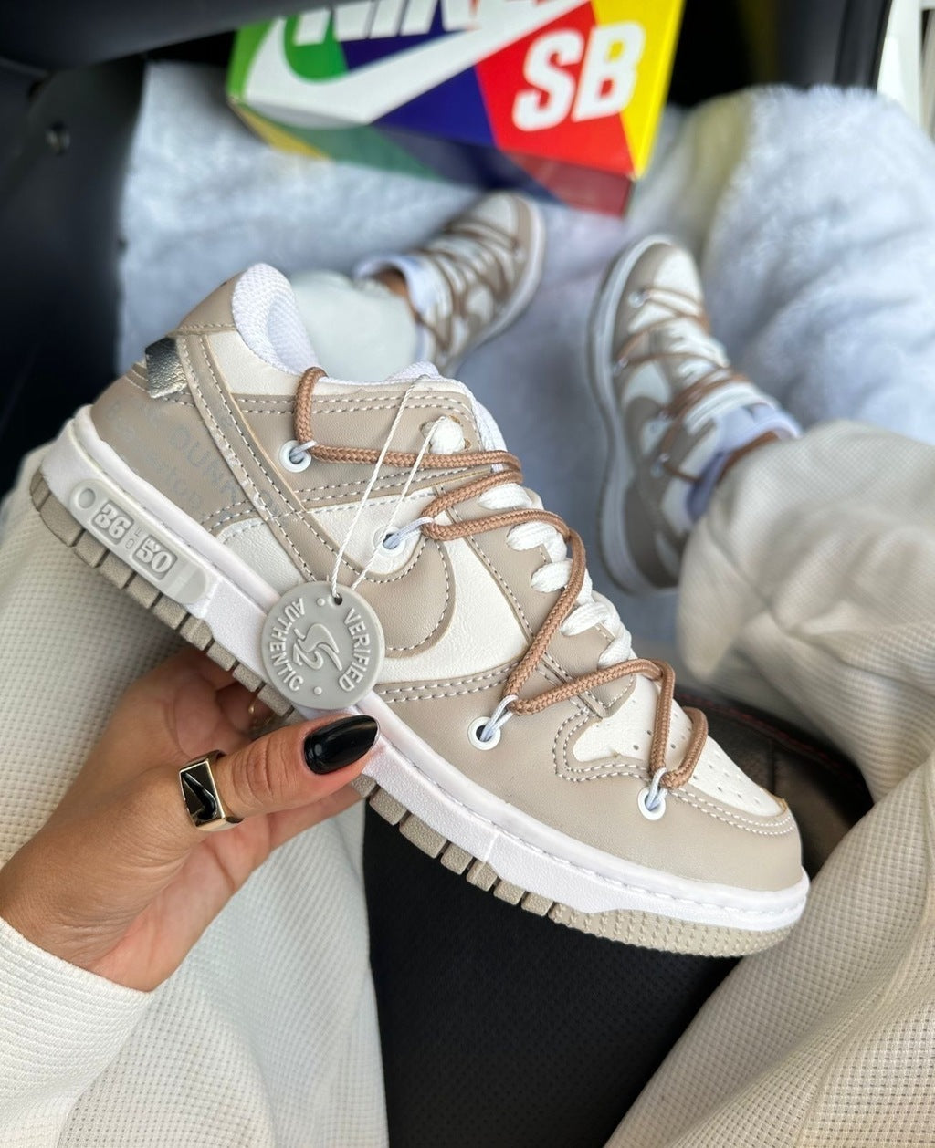 Tênis Nike Dunk Low Beaverton Off