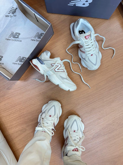 Tênis New Balance 9060 Off White Borgonha Couro 100% Legítimo