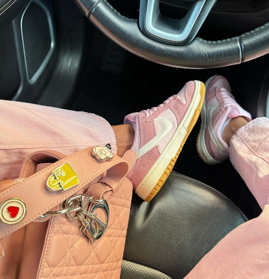 Tênis Nike Dunk Low Rosa BB Teddy Bear