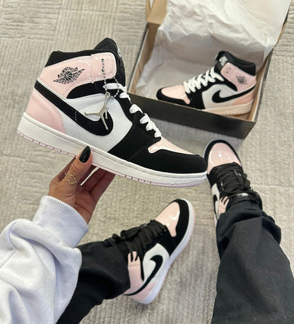 Tênis Nike Jordan Low Chicago Prime Rose Preto