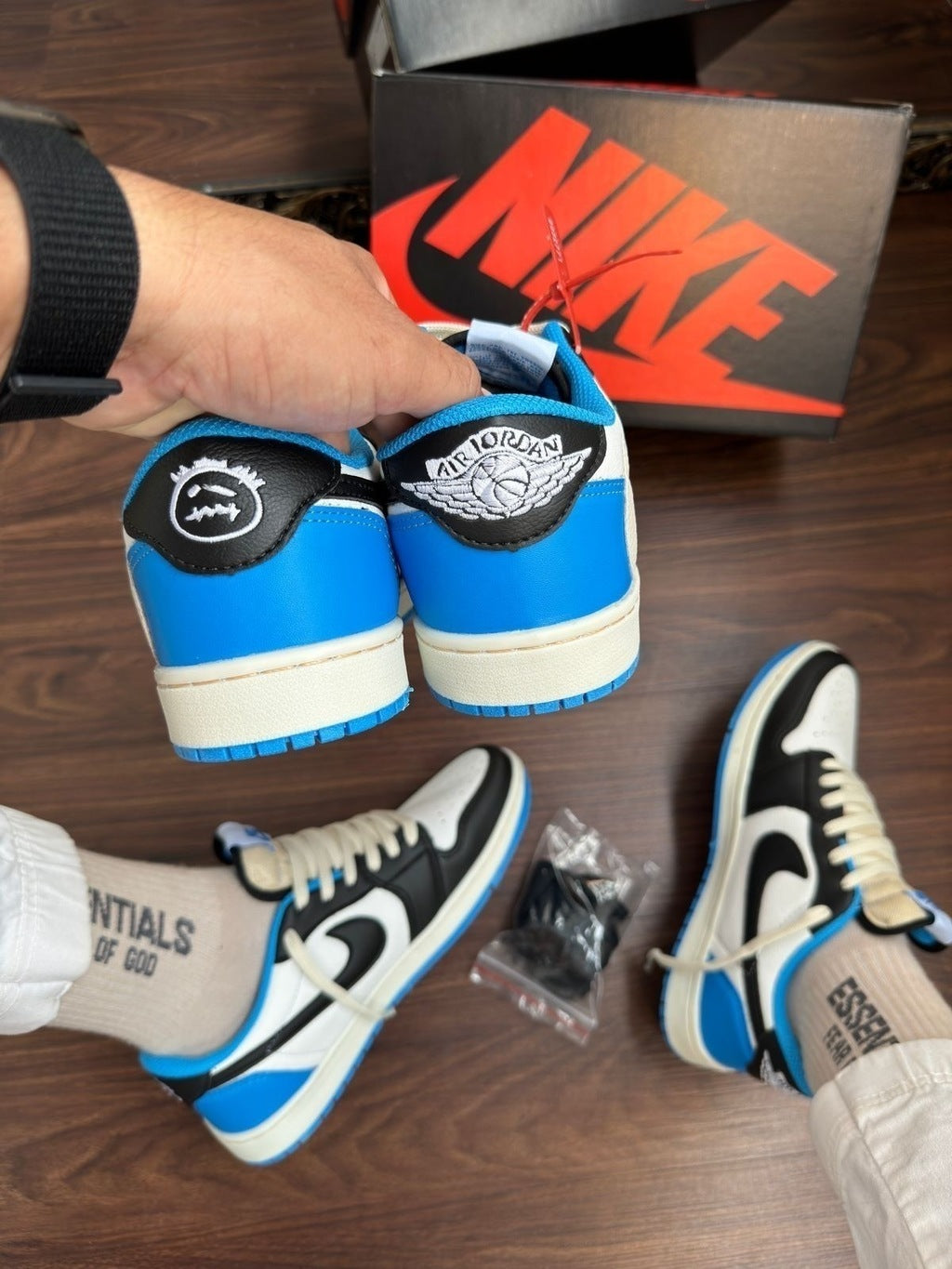 Tênis Nike Jordan Low Travis Scott Blue