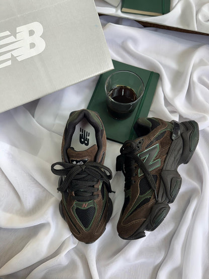 Tênis New Balance 9060 Marrom Militar Couro 100% Legítimo