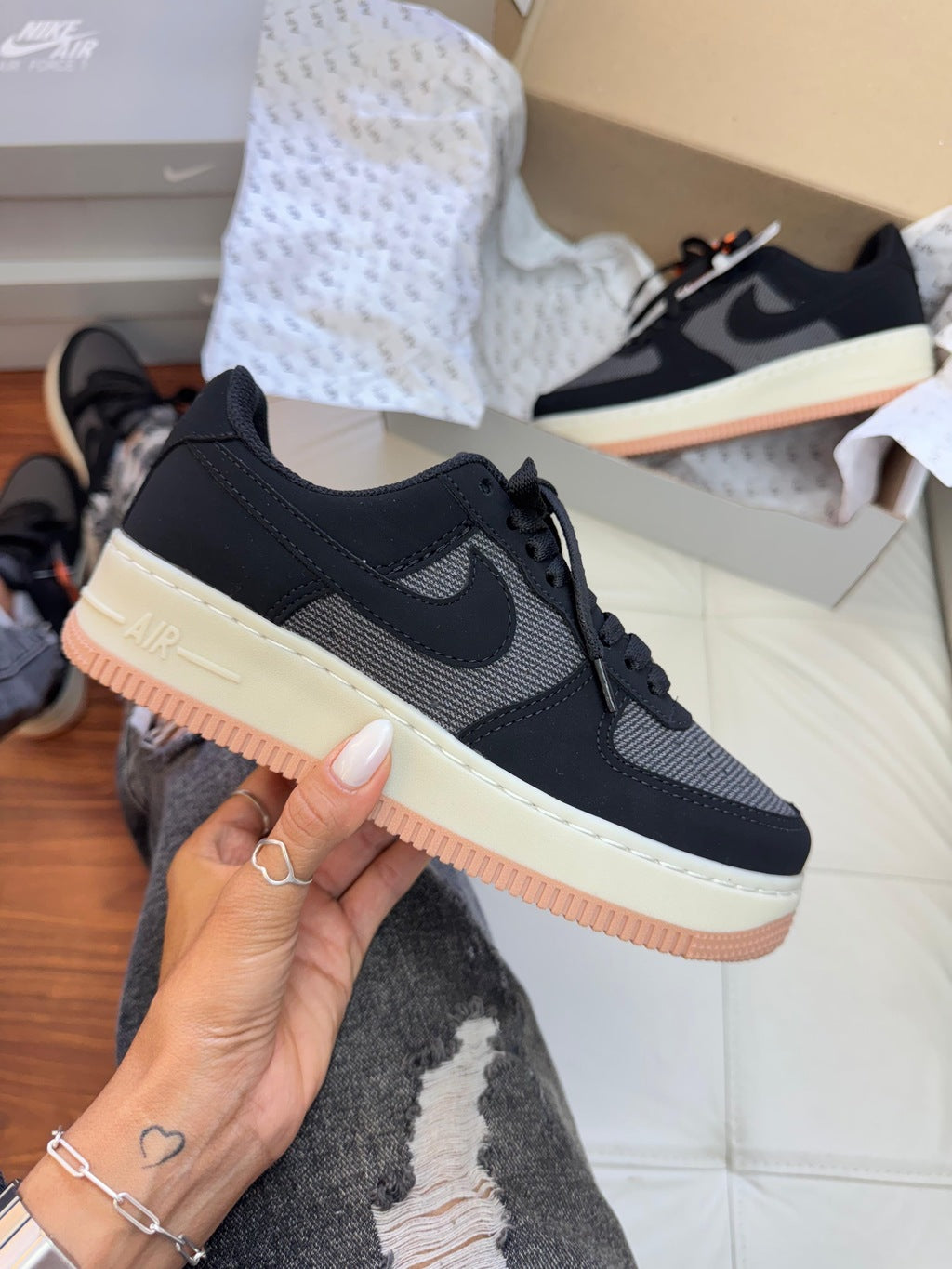 Tênis Nike Air Force Camurça Linho Luxo