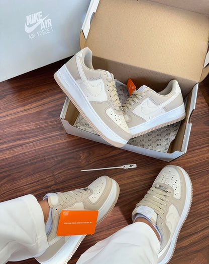 Tênis Nike Air Force Creme Prime