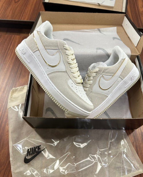 Tênis Nike Air Force Nude Luxo