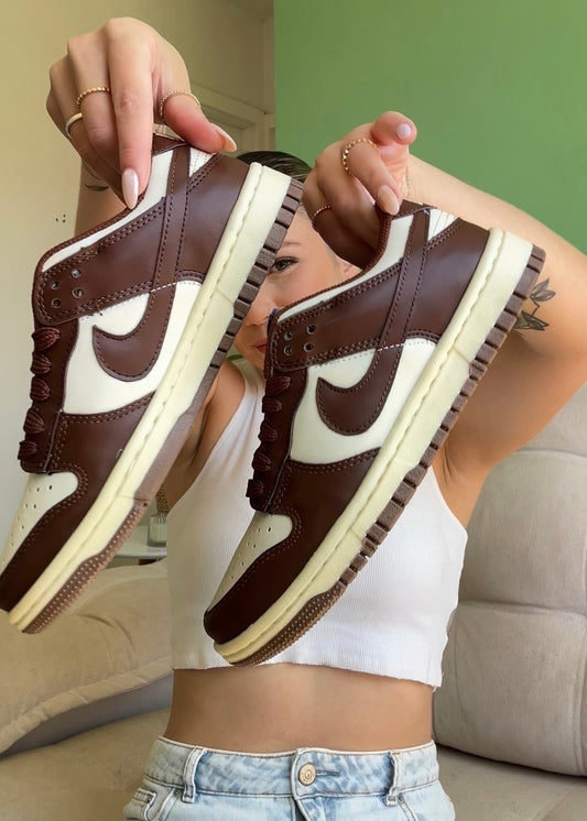 Tênis Nike Dunk Low Cacau Couro