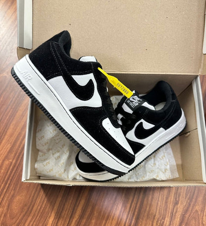 Tênis Nike Air Force Preto Camurça Prime