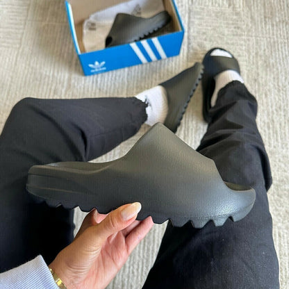 Slide Adidas Yeezy  Nuvem Premium