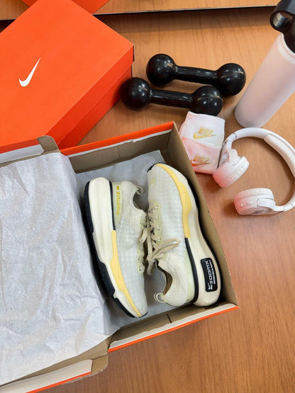 Tênis Nike Zoom X Invicible Run 3 - Colors