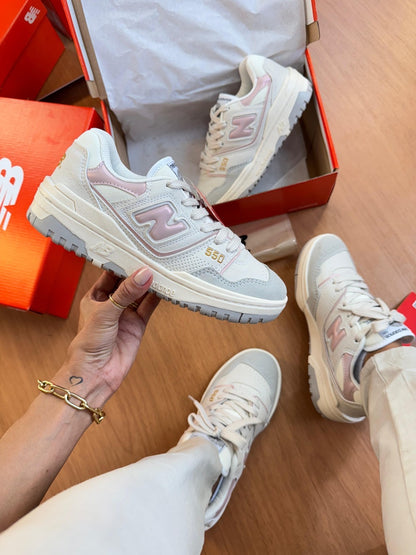 Tênis New Balance 550 Bege - Lançamento