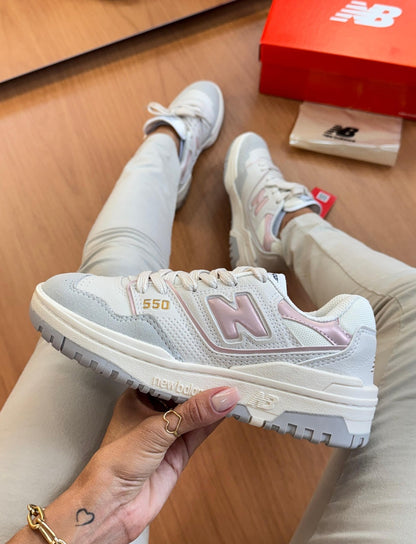 Tênis New Balance 550 Bege - Lançamento