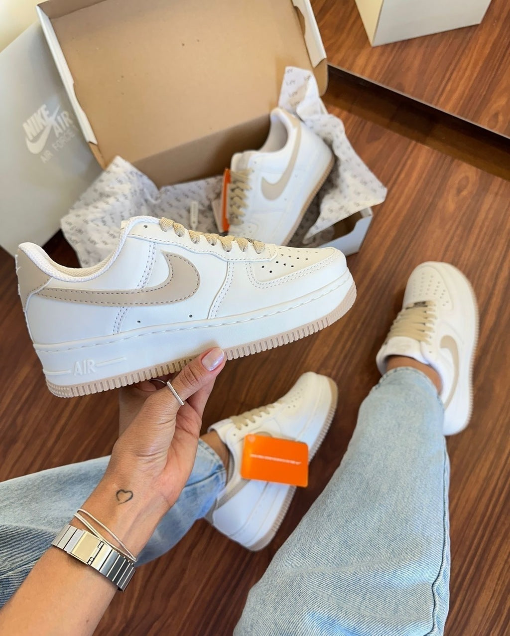 Tênis Nike Air Force Branco Amêndoa Luxo