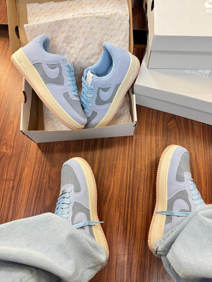 Tênis Nike Air Force Azul e Rosa Bebe Premium