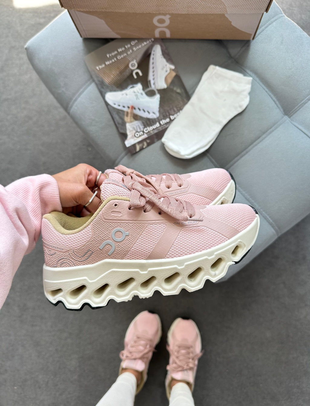 Tênis On Coudtilt Bege Prime