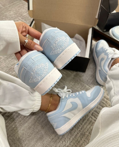 Tênis Nike Jordan Low Azul Bebê