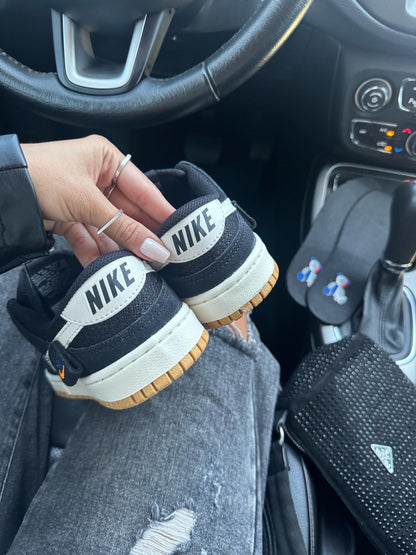 Tênis Nike Dunk Low Preto Teddy Bear