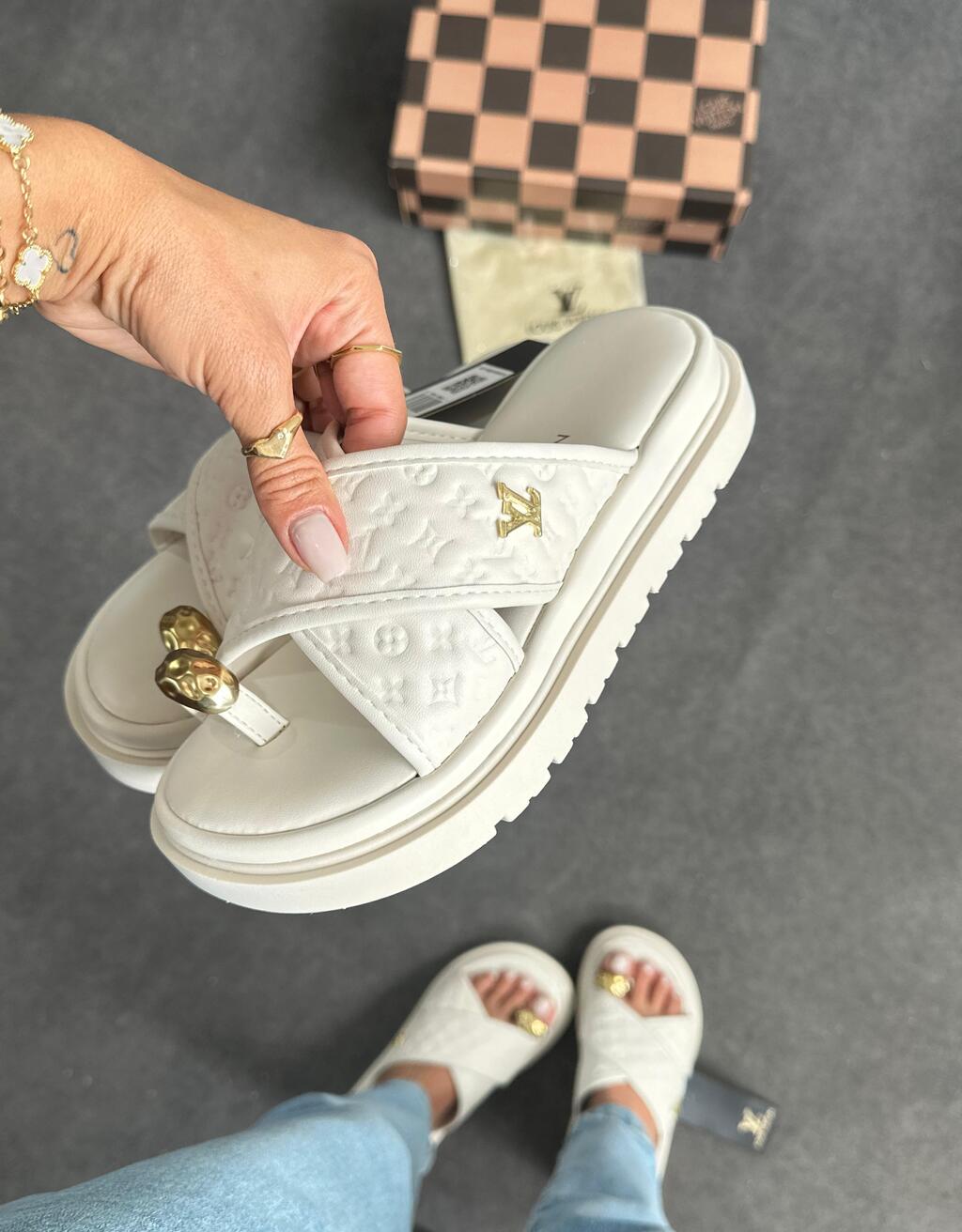 Flat Louis Vuitton Luxo