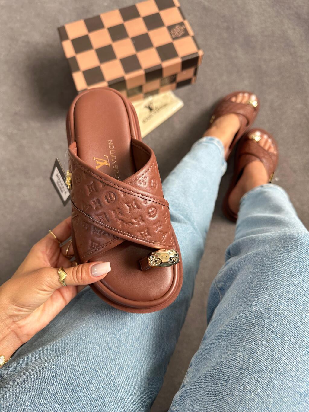 Flat Louis Vuitton Luxo