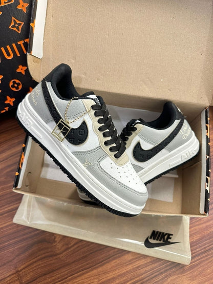 Tênis Nike Air Force Louis Vuitton Preto