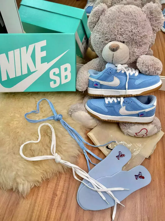 Tênis Nike Dunk Low Azul Teddy Bear