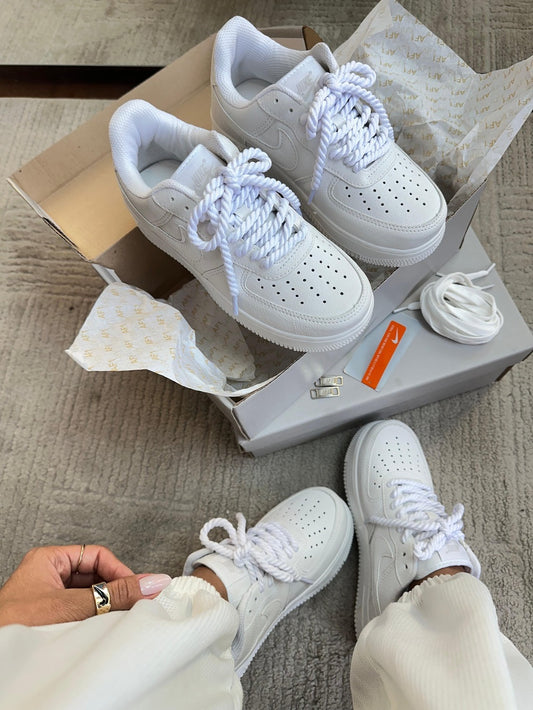 Tênis Nike Air Force Branco Cordão Luxo