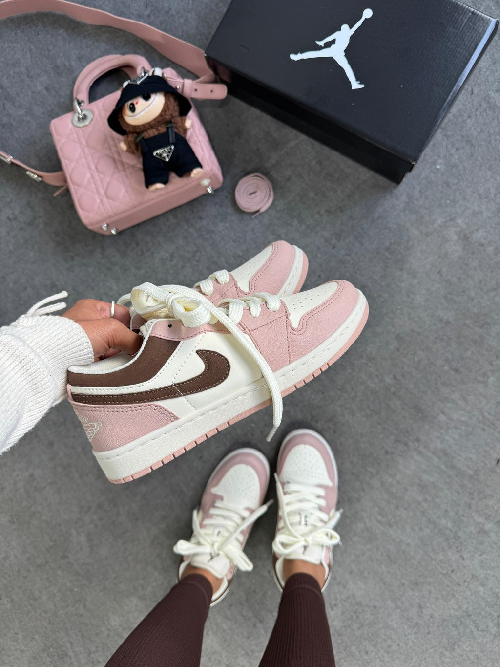 Tênis Nike Jordan Low 23 Creme Rose Prime