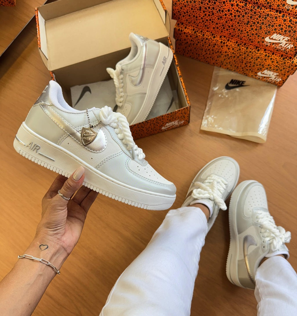 Tênis Nike Air Force Metalizado Luxo