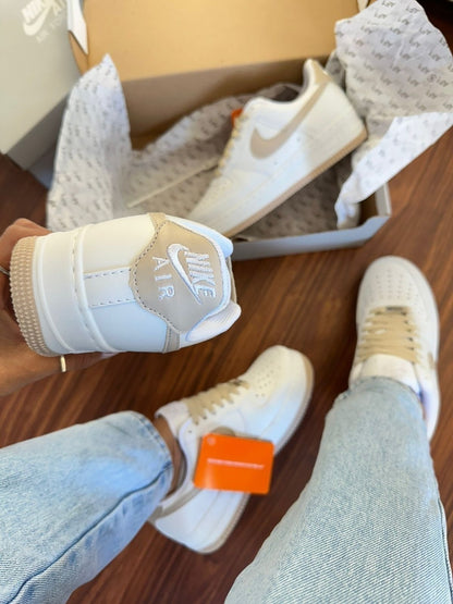 Tênis Nike Air Force Branco Amêndoa Luxo