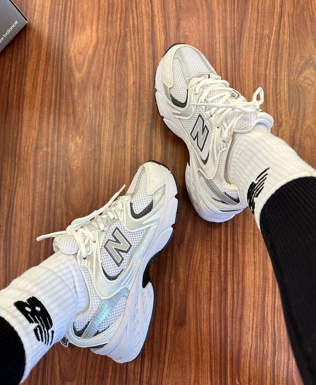 Tênis New Balance 530 Branco Retrô Luxo