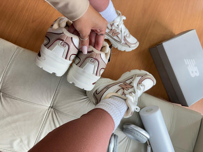 Tênis New Balance 740 Prime