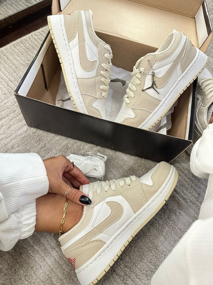 Tênis Nike Jordan Low Nude 2.0