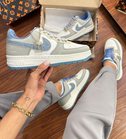 Tênis Nike Air Force Louis Vuitton Azul
