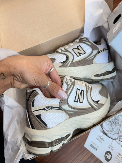 Tênis New Balance 530 Bege Marrom Retrô Luxo