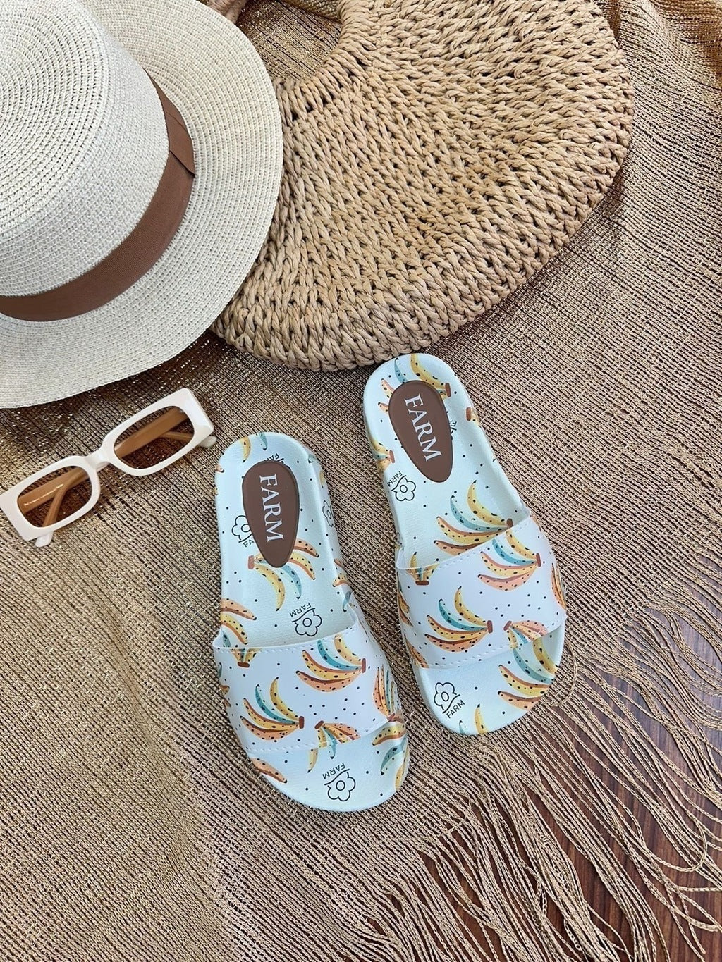 Slide Farm Branca Bananas Prime